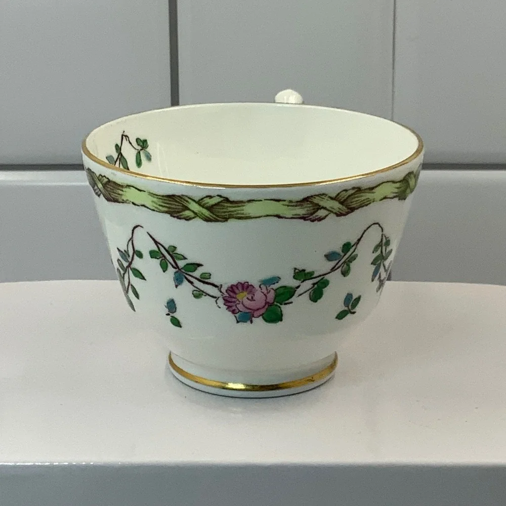 Crown Staffordshire Fine Bone China Teacup Floral Ribbon Gold‎ Trim England